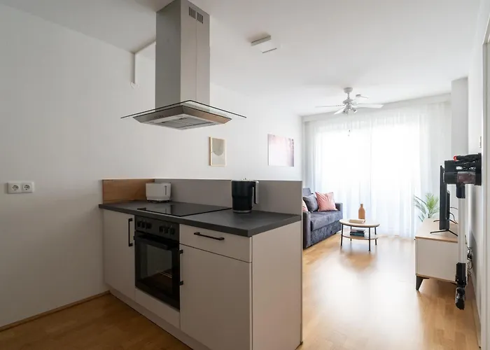 Chic 1br, Fast To Downtown *