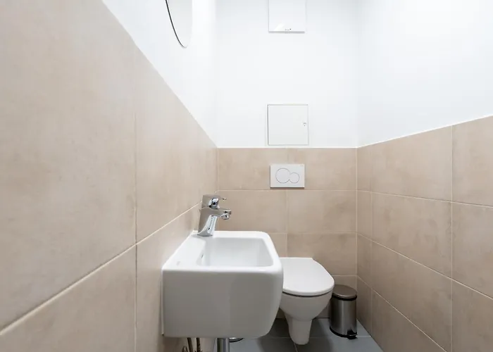 Chic 1br, Fast To Downtown Vienna